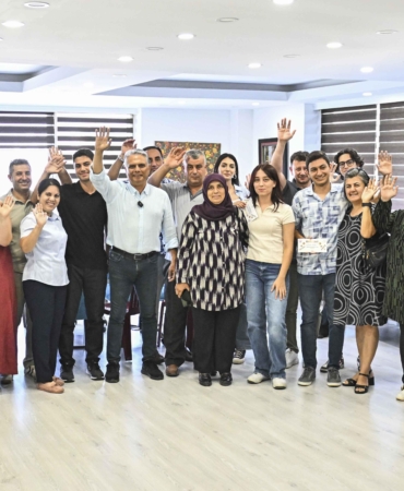 Muratpaşa gençlere yol arkadaşı