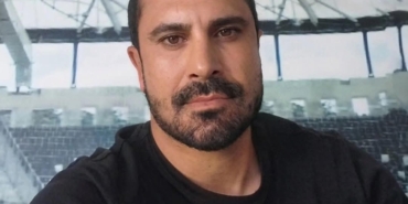 Anahtarını unuttuğu eve çatıdan sarkıttığı hortumla girmek isterken düşüp öldü