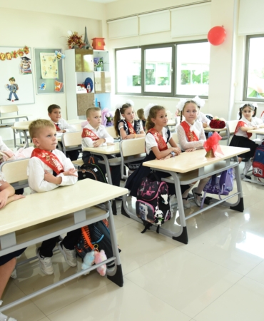 Antalya’daki Rus okullarında ilk ders zili çaldı