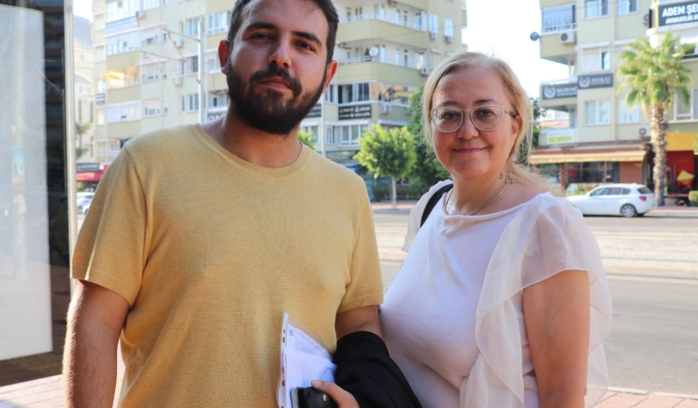 ABD’de okuyan kızına gönderdiği para kayboldu