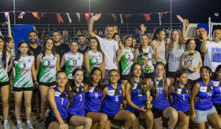 Manavgat’ta Plaj Voleybolu Halk Turnuvası başladı