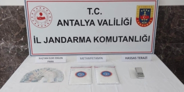 Alanya’da jandarmadan uyuşturucu operasyonu