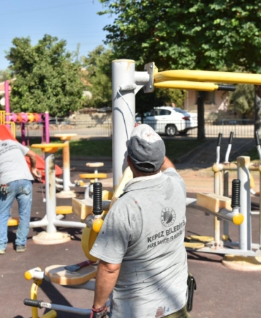 Fatih Mahallesi’nde 11 parka modern dokunuş