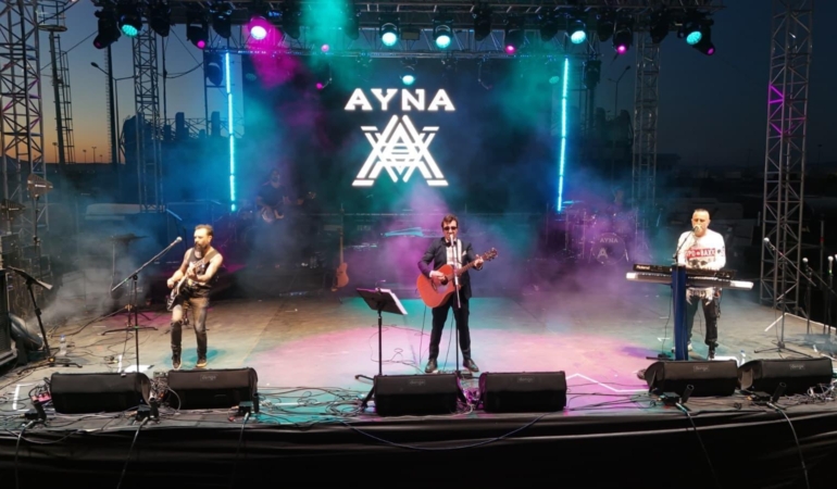 Afyon Motofest’in ikinci gününde ünlüler geçidi