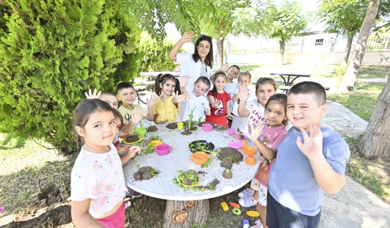 Kreşlerde yeni eğitim-öğretim dönemi başladı
