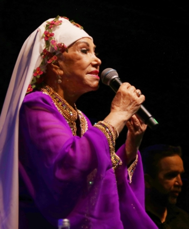 Bedia Akartürk, 40 yıl sonra aynı sahnede