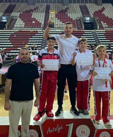 Kemer’e 6 madalyayla döndüler
