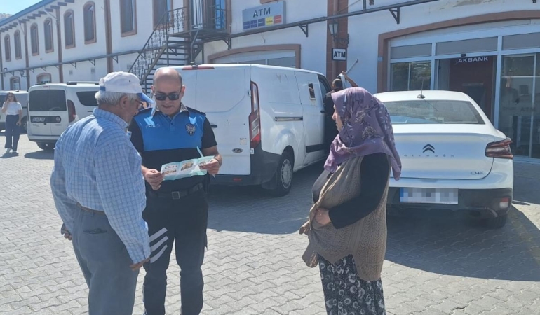 Polisten bilgilendirme çalışması