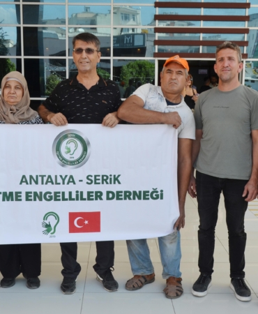 İşitme engellilerden tercüman tepkisi