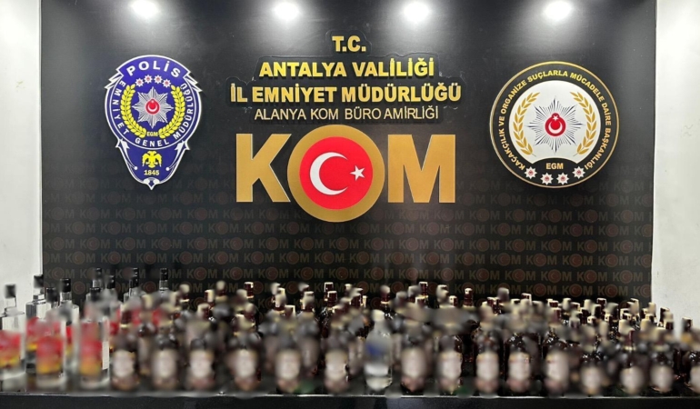 Antalya’da kaçakçılık operasyonu