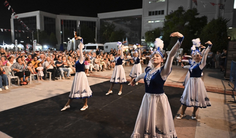 Muratpaşa’da renkli buluşma