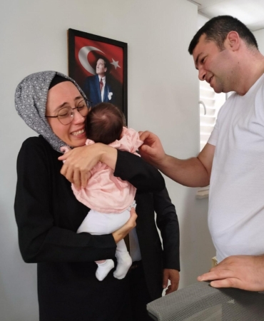 Devlet korumasındaki Begüm bebeğin kokusuyla annelik sevinci yaşadı