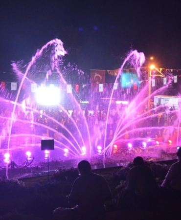 Antalyalı ışıklı havuzunu istiyor