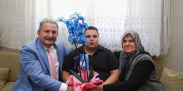 Down sendromlu Muhammed’e evinde ziyaret