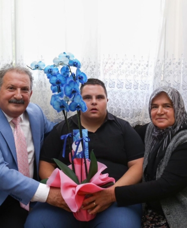 Down sendromlu Muhammed’e evinde ziyaret