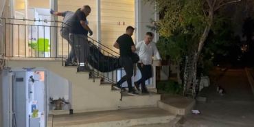 Eski eşini eşarpla boğan şüpheli: Eski konuları açtı, kendimi kaybettim Eski eşini eşarpla boğan şüpheli: Eski konuları açtı, kendimi kaybettim
