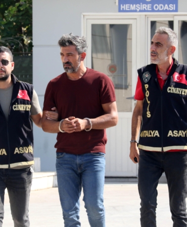 Eski eşini eşarpla boğan şüpheli: Eski konuları açtı, kendimi kaybettim (2)