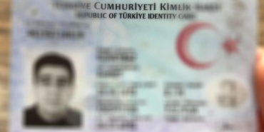 Babaannesi annesi, dedesi babası görünüyordu; DNA testiyle gerçek kimliğine kavuştu Babaannesi annesi, dedesi babası görünüyordu; DNA testiyle gerçek kimliğine kavuştu