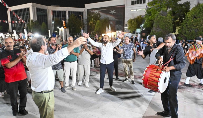 Yöreler Renkler Festivali’ne tatlı final