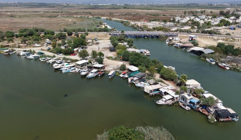 Acısu’da ‘konteyner ev’ işgali