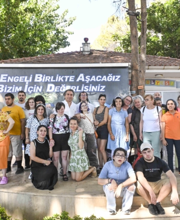 Muratpaşa’da engelleri aşan buluşma