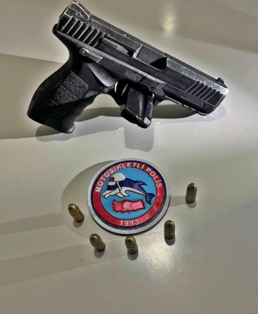 Aranan 19 kişi yakalandı