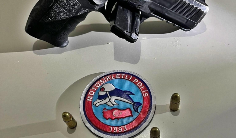 Aranan 19 kişi yakalandı