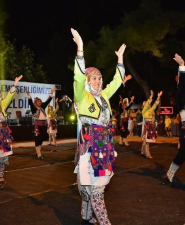 Konyaaltı halk oyunları topluluğu yeni üyelerini arıyor