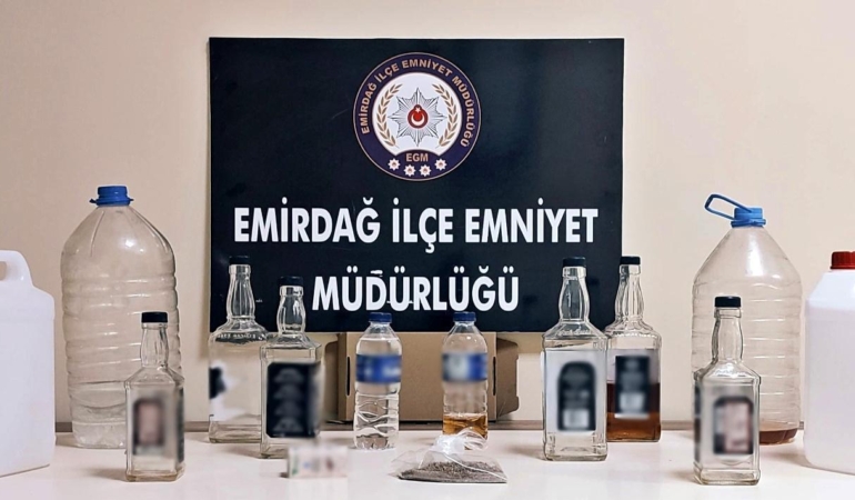 Emirdağ’da sahte içki operasyonu