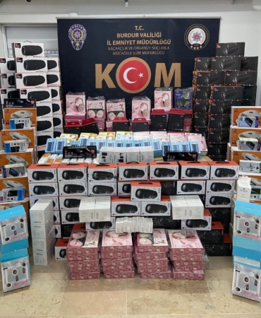 Bucak’ta kaçakçılık operasyonu