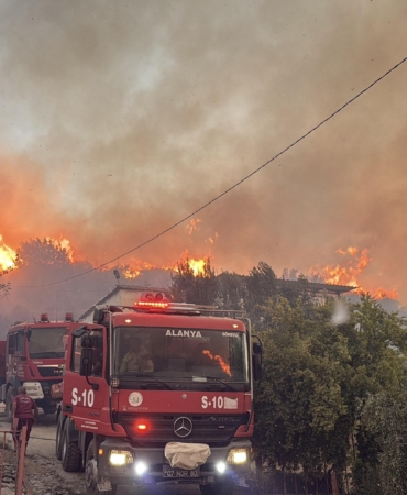 Alanya’daki orman yangınında 2’nci gün