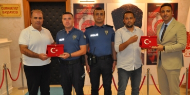 Başsavcı Korkmaz’dan polislere plaket