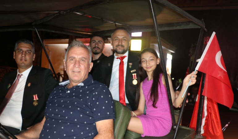 Gaziler Günü’nde klasik otomobil korteji