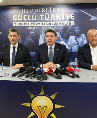 Bakan Tunç: Şehit ailelerimizi rencide edecek hiçbir tutum içerisinde olmayız