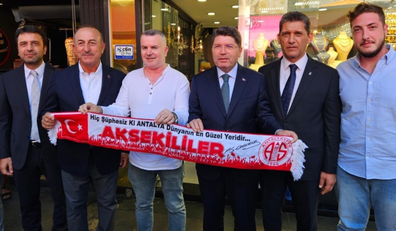 Bakan Tunç: Şehit ailelerimizi rencide edecek hiçbir tutum içerisinde olmayız (2)