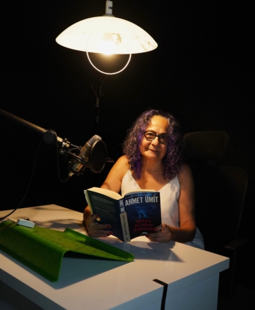 Gönüllü sesler, görme engellilere kitap oluyor