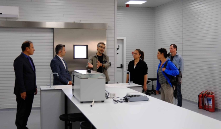 Validen Salda Bilim Merkezi’nde inceleme