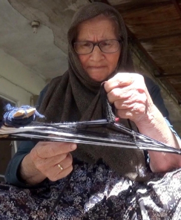 Elif Teyze ‘kolan’ kültürünü yaşatıyor