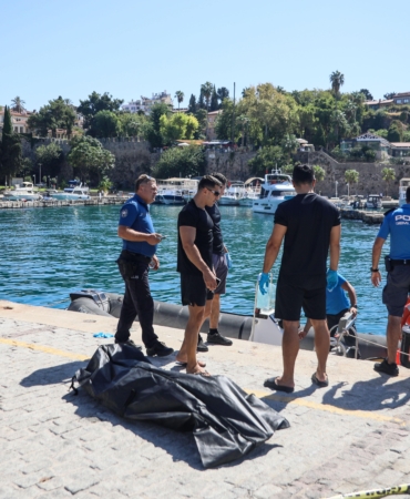 Falezlerden düşen genç hayatını kaybetti