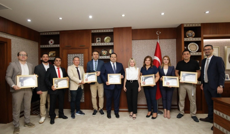 Rektör Özkan, buluşlarıyla ödül alan öğretim üyelerini tebrik etti