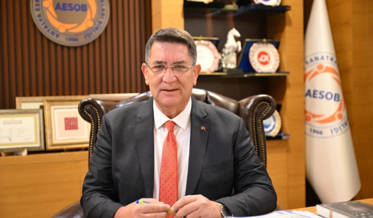 Dere: Pazar günü düzenlemesi esnafımız için tarihi bir adım olacak