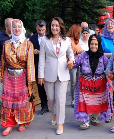 Vali Bilgihan: Yöneticilik karakter ve duruş meselesi