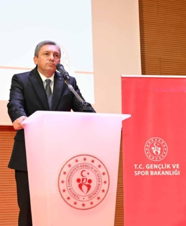 2025- 2026 Eğitim Öğretim Yılı Okul Sporları Bilgilendirme Toplantısı yapıldı