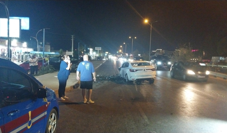 Antalya’da kaza: 2 ölü, 2 yaralı