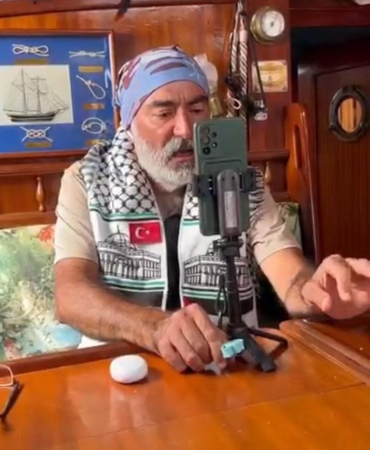 Gazze yolcusu baba, oğlunun nikahına telefonla bağlandı