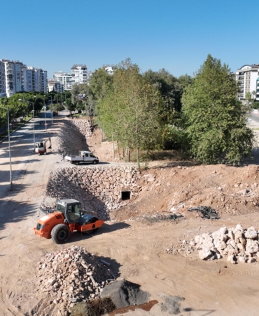 Uncalı’da altyapısı güçlendirilen yol asfaltlandı