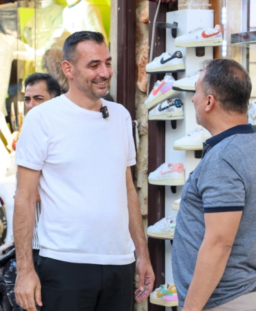 Başkan Vekili Çiçek’ten esnaf ziyareti