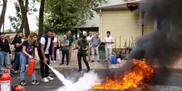 Büyükşehir çalışanlarına yangın eğitimi ve tatbikat