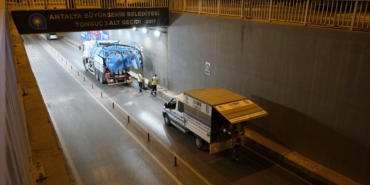 ASAT’tan alt geçitlerde gece mesaisi