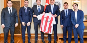 Antalyaspor’dan Bakan Ersoy’a Ziyaret